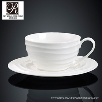 Línea de mar de la elegancia de moda porcelana blanca taza de café y platillo PT-T0608